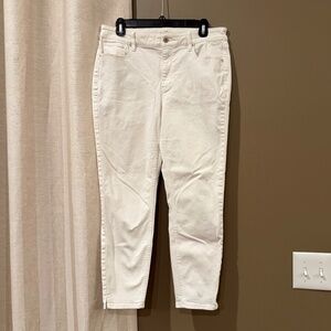 White House Black Market Women's White Skinny Cop Jeans, Size 10